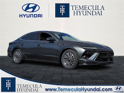 2025 Hyundai Sonata Hybrid