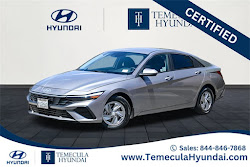 2024 Hyundai Elantra SE