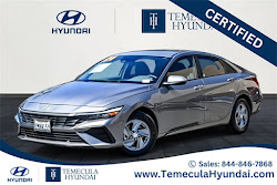 2024 Hyundai Elantra SE