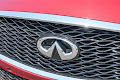 2017 INFINITI QX30 Sport
