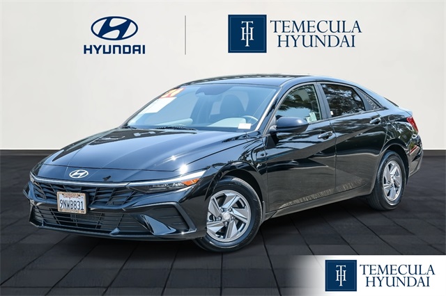 2024 Hyundai Elantra SE