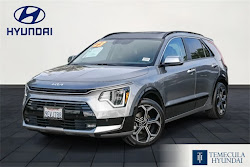 2023 Kia Niro SX Touring