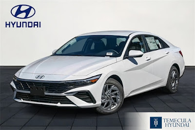 2026 Hyundai Elantra Hybrid