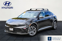 2025 Genesis GV60 Standard