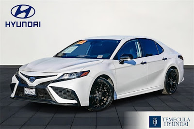 2022 Toyota Camry Hybrid