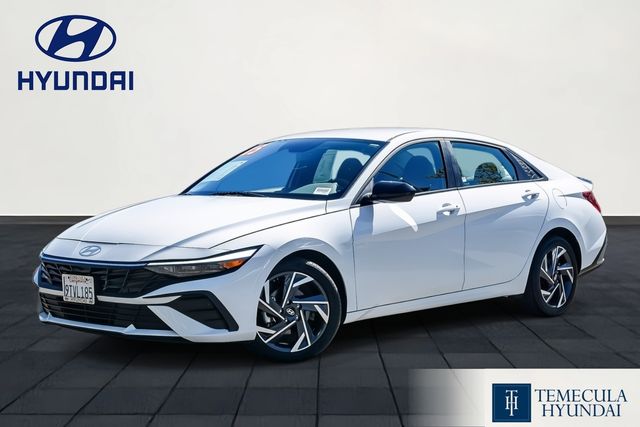 2025 Hyundai Elantra SEL Sport