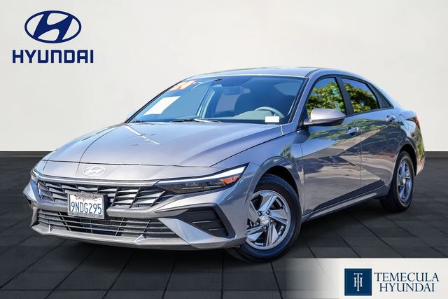 2024 Hyundai Elantra SE