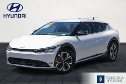 2024 Kia EV6 Light
