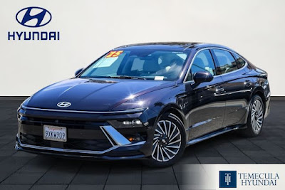 2025 Hyundai Sonata Hybrid