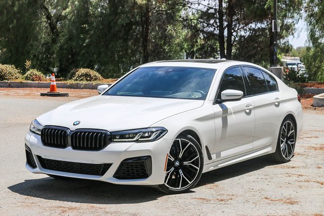 2021 BMW 5 Series 530i
