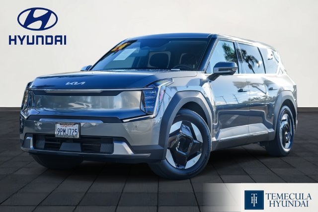 2024 Kia EV9 Light Long Range